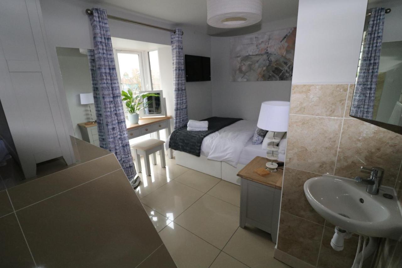Riverside Rooms Рединг Екстериор снимка