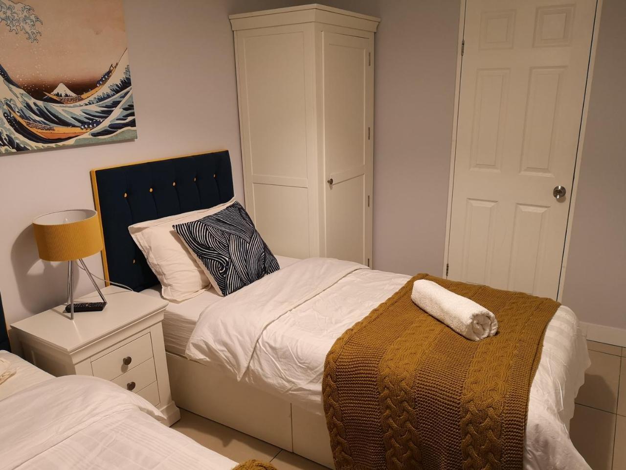 Riverside Rooms Рединг Екстериор снимка